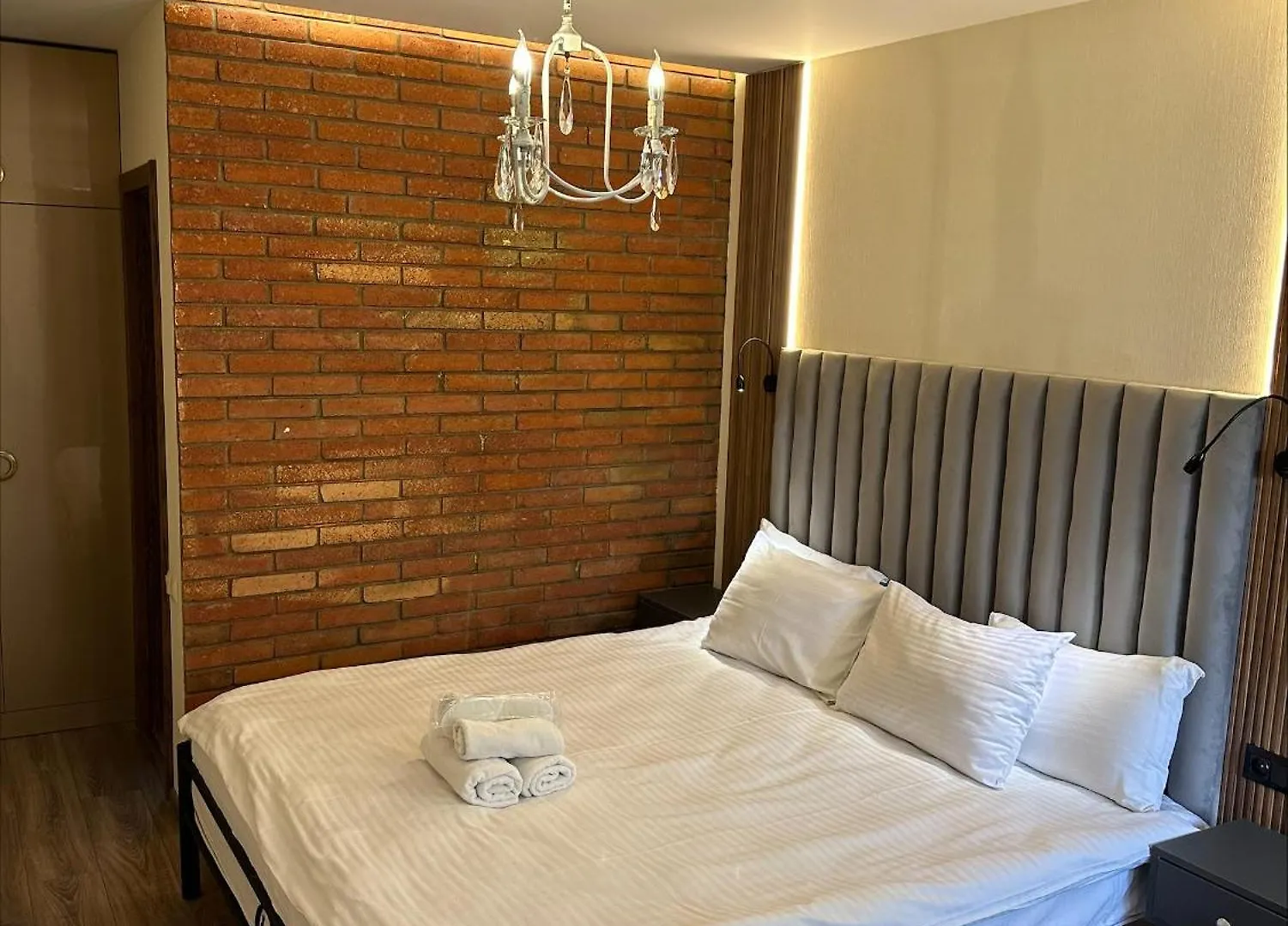 Wine Hills Hotel Tbilisi 0*,