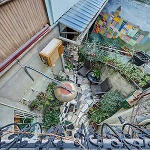 House 52 Boutique Hotel
