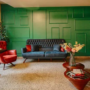 Bloom Hotel Batumi