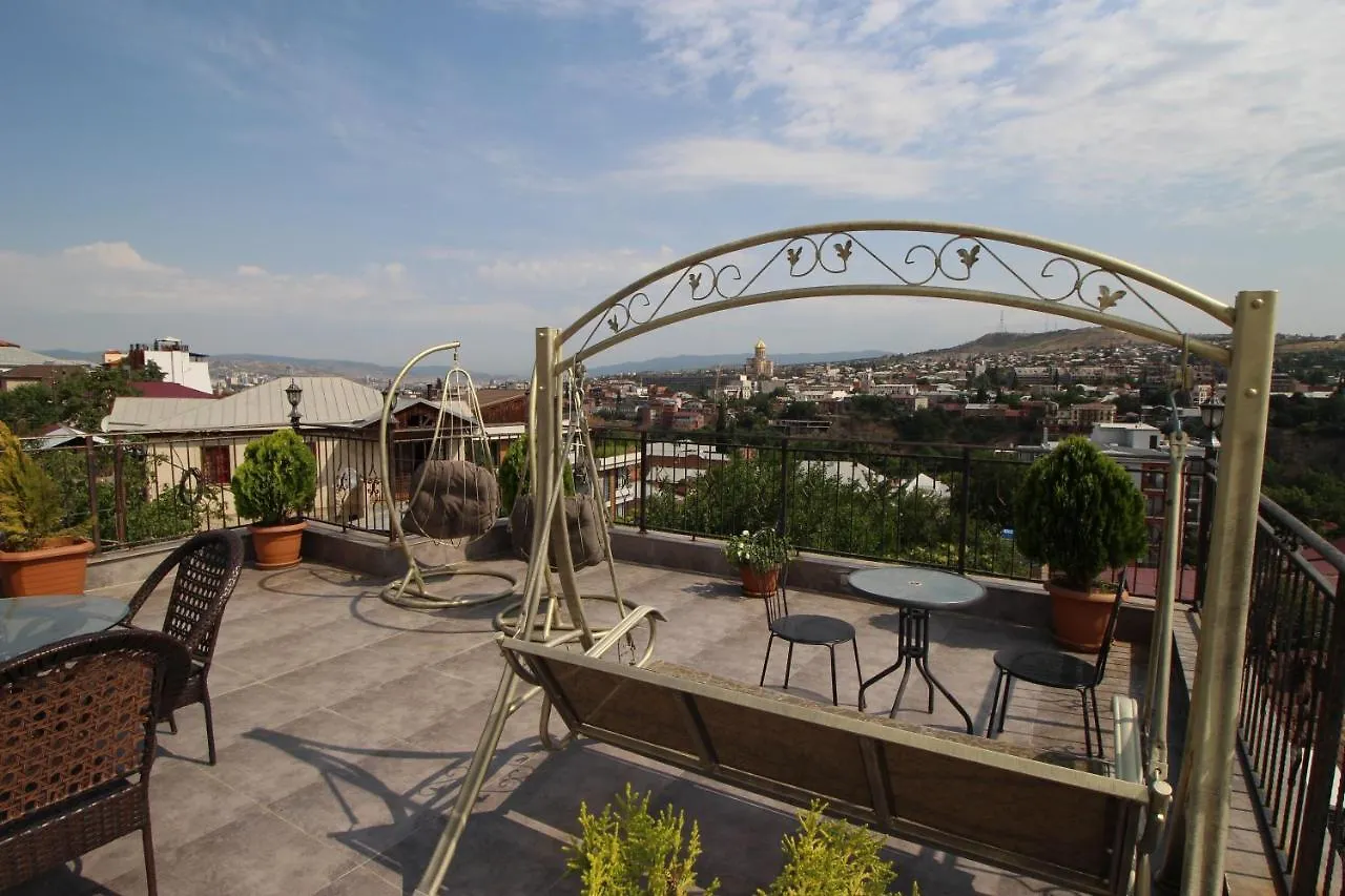 Hotel Wine Hills Tbilisi 0*,