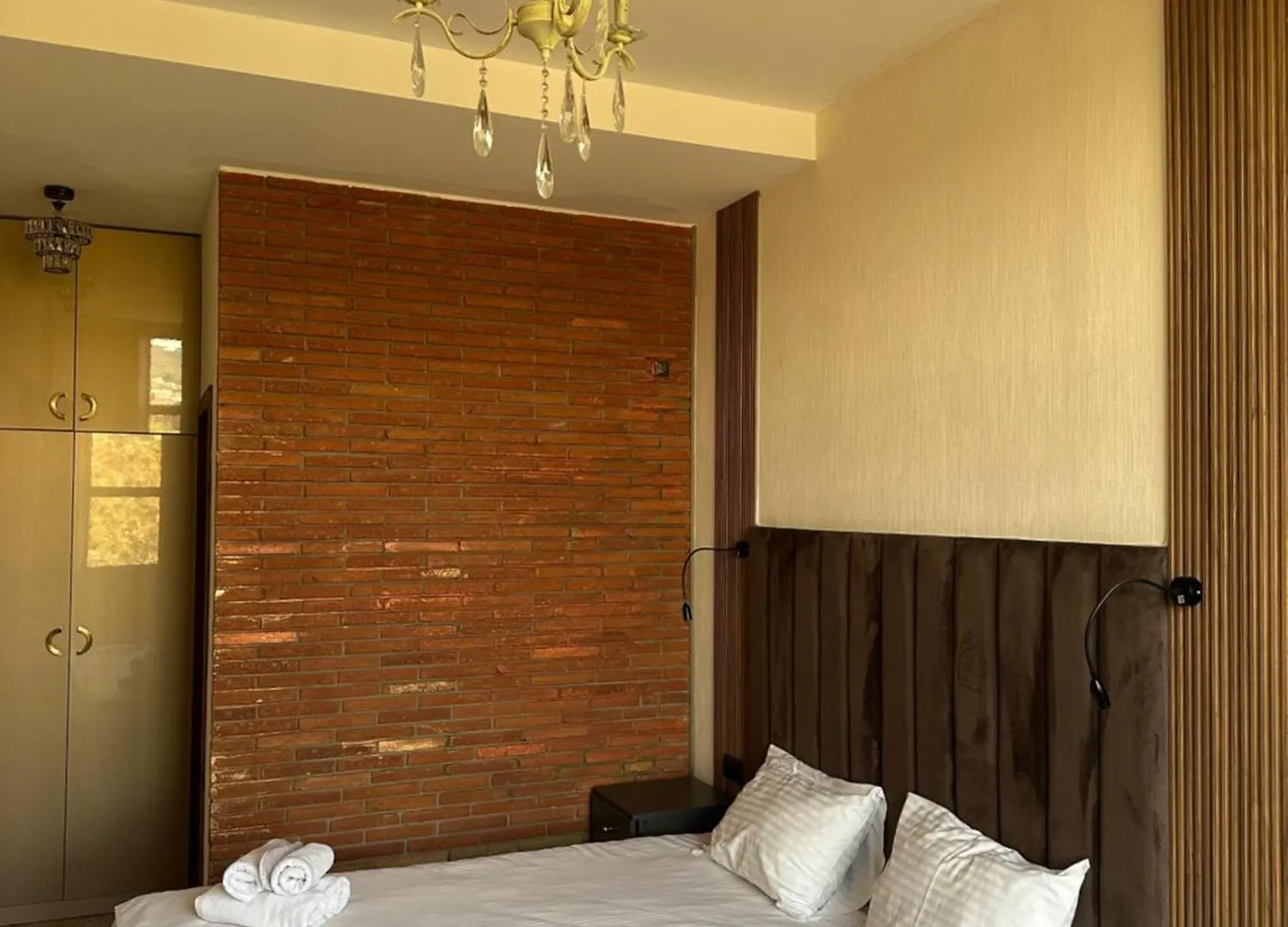 Hotel Wine Hills Tbilisi 0*,